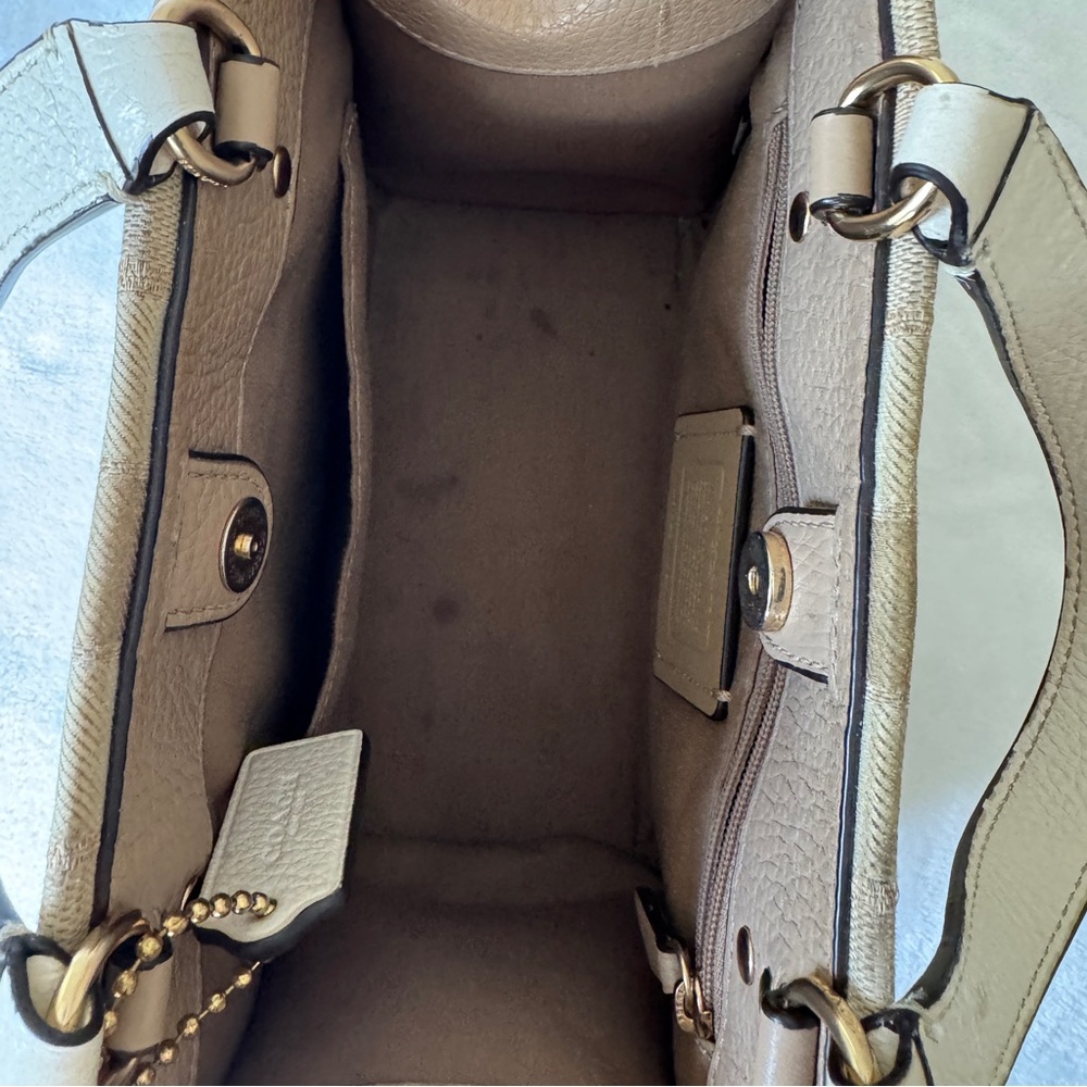 Coach Signature Canvas Bag & Matching Wallet Set - Picture 5 of 10